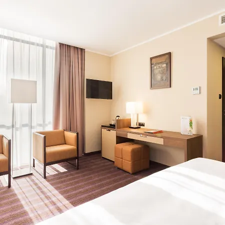 Hotel Hotel Desilva Premium Poznan 4*