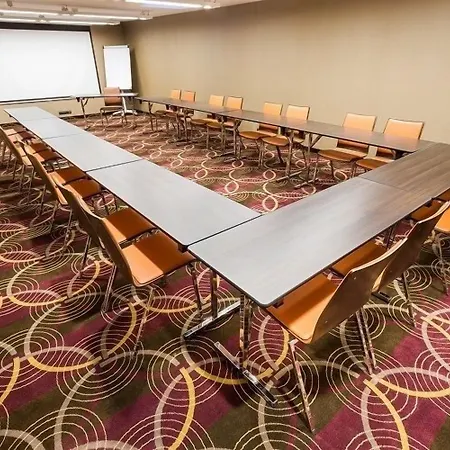 Desilva Premium מלון