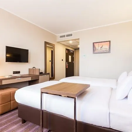 Desilva Premium מלון פוזנן