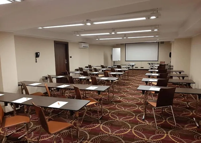 Отель Hotel Desilva Premium Poznan Познань